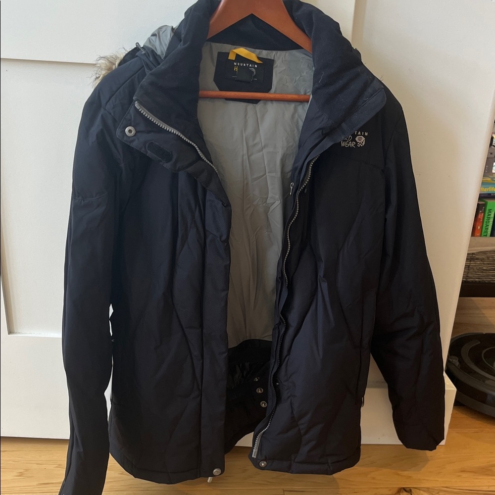 Mountain Hardwear Black Puffer Jacket with Snow apron and armpit vents